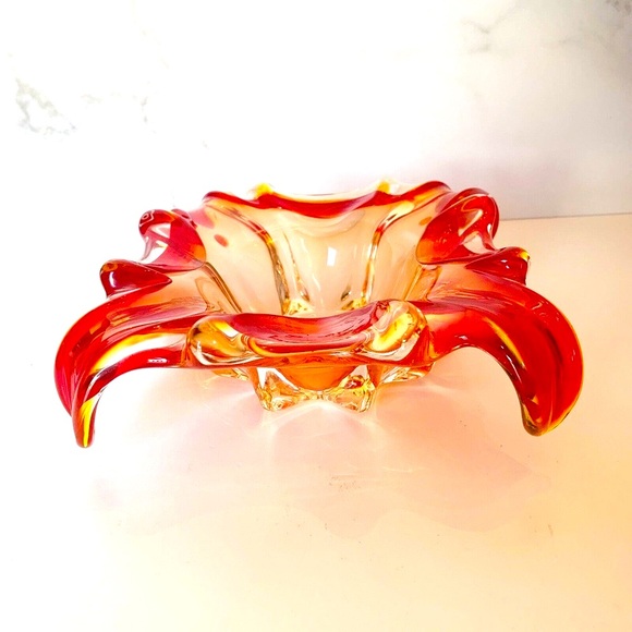 J.I. Co. Venetian Hand Blown Art Glass Bowl Red Italy Vintage Dish - Picture 1 of 5